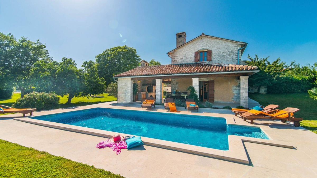 Zminj Villa | Villa Benina Rossa with large garden