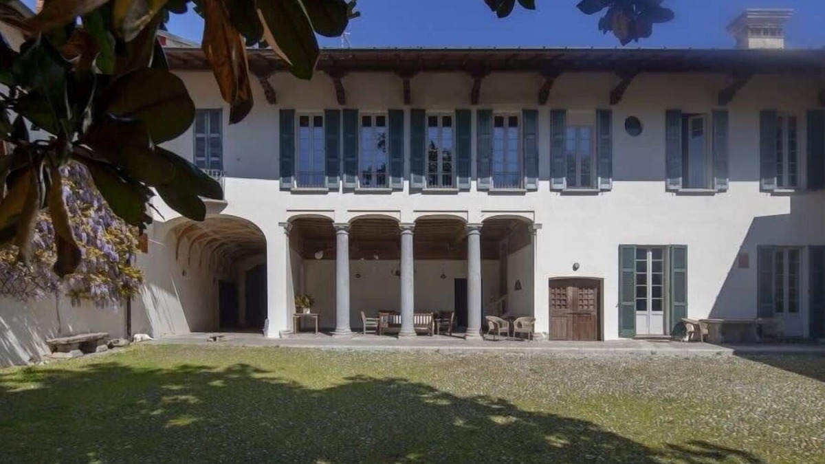 Azzate Villa | Villa Berla