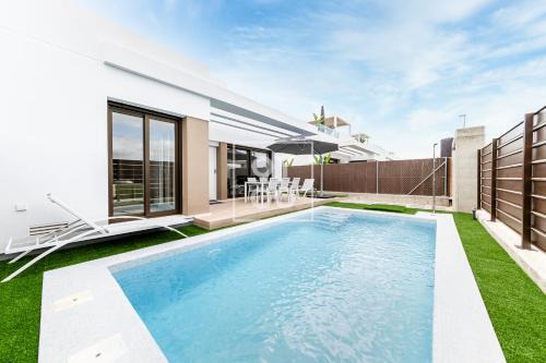 Lo Rufete Villa | Villa Bienvida luxury and well-being by OYOOSTAYS