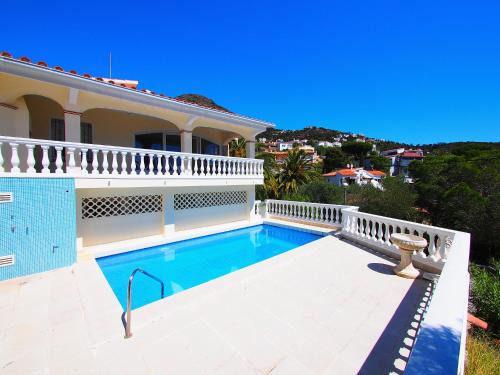 El Mas Fumats Villa | Villa Bilbao by Interhome