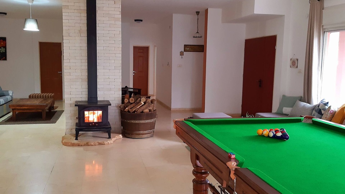 Shomera Villa | Villa Birkata- Beutiful 5 BD Country house ,Family friendly, Privat pool .