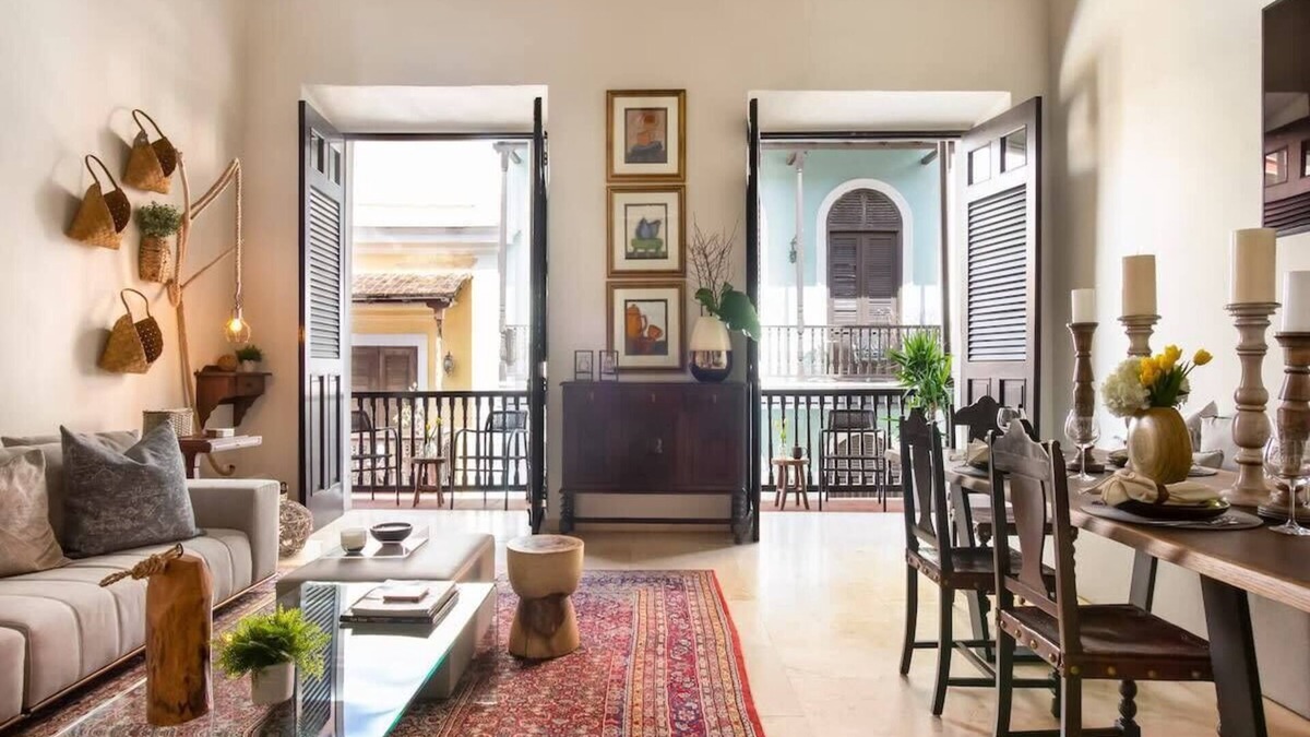 Mercado Apartment | Villa Blanca | Stylish Colonial in Best Location