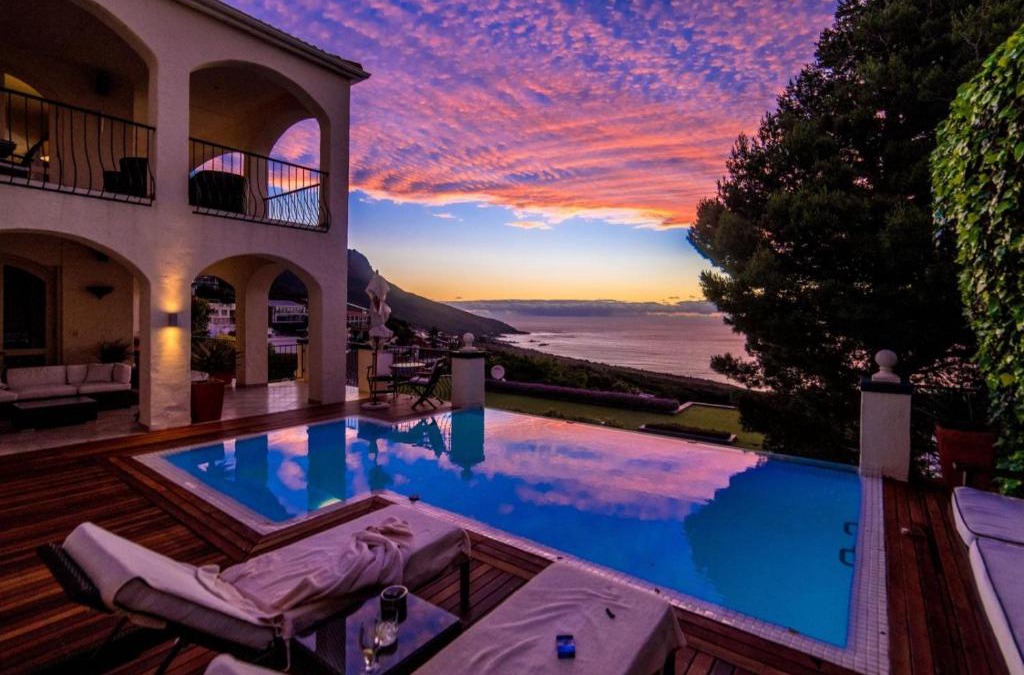 Camps Bay Villa | Villa Blue Dream