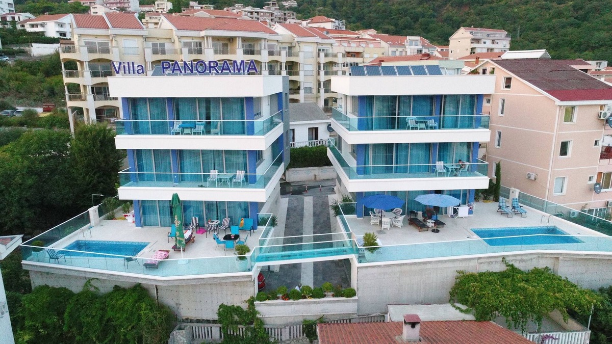 Podmaine Villa | Villa Blue Panorama 1