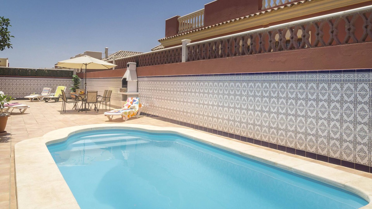 Corralejo Villa | Villa Bondo: Sleeps 6. Private Heated Pool, Wifi, BBQ, Close to Amenities