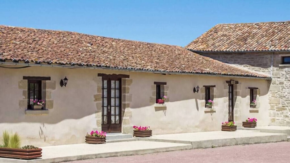Concourson-sur-Layon House | Villa Bonnezeaux | Sleeps 4 | Manoir Les Touches