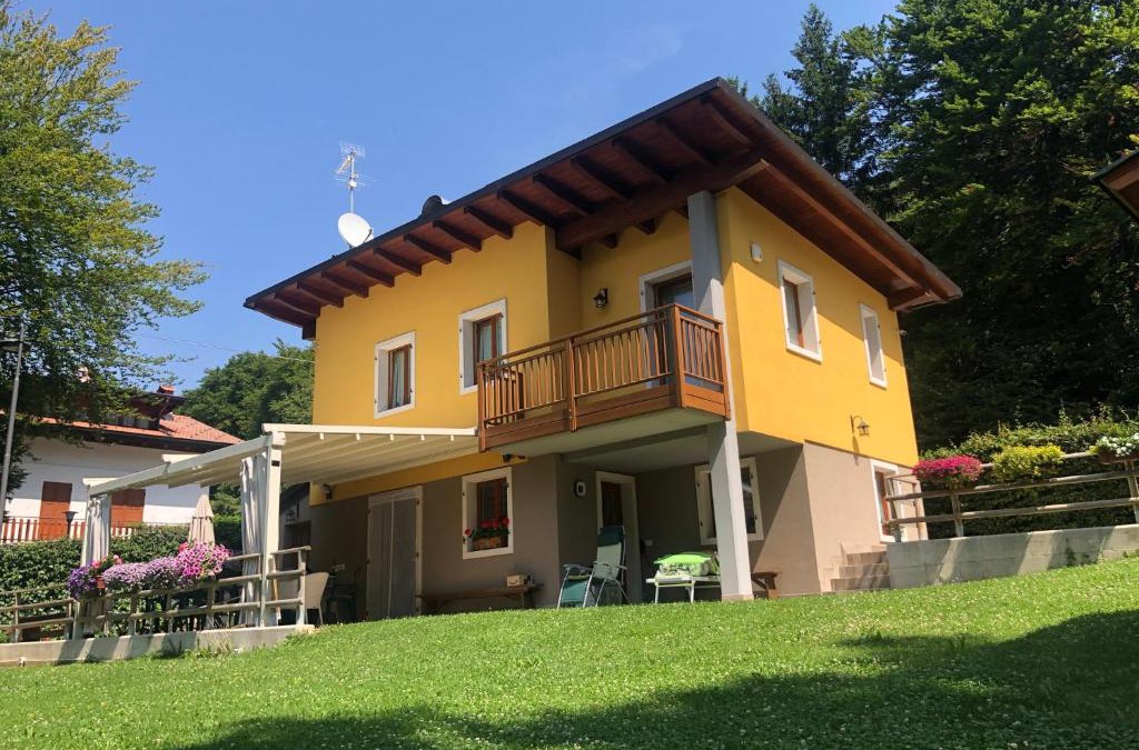 Madruzzo Villa | Villa Botton d'Oro Villa al lago