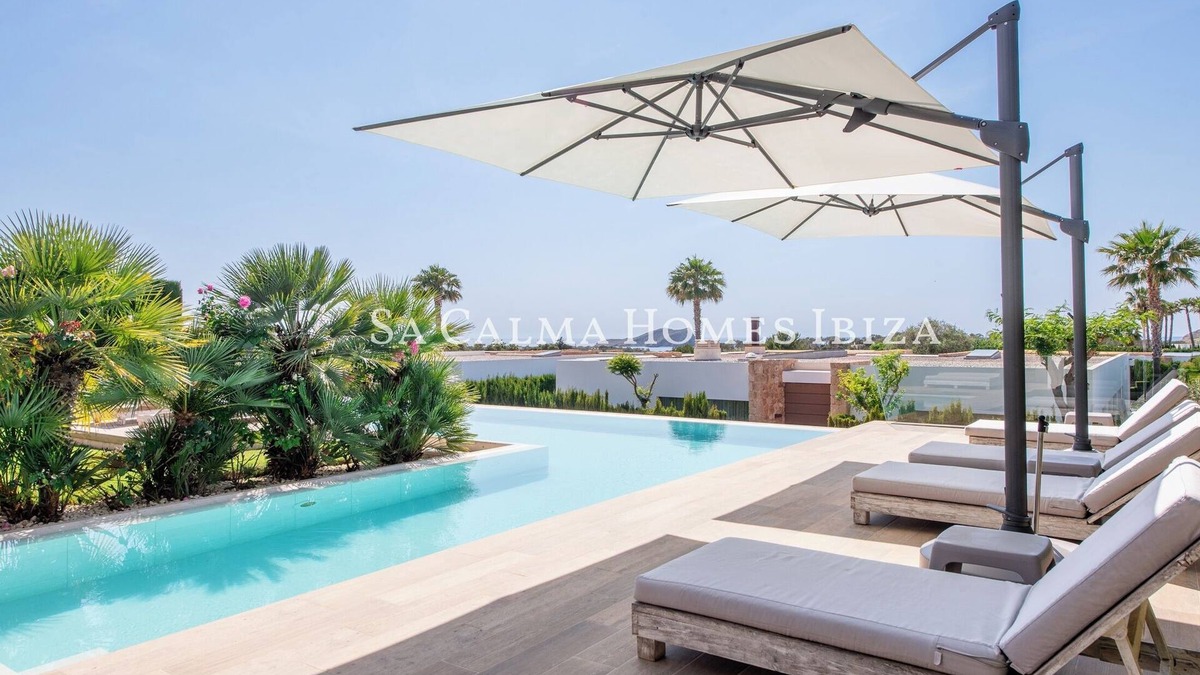 Cala Comte Villa | Villa Bouganvillea: Luxury & sea views in Cala Conta, Ibiza.