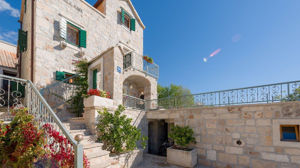 Bol Villa | Villa Brač Stone with Swimming Pool