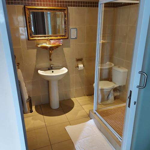 Vryburg House | Villa Brocant Guest house