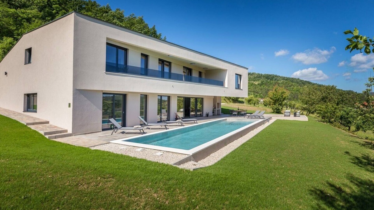Pazin Villa | Villa Butoniga Hills - luxurious villa with pool