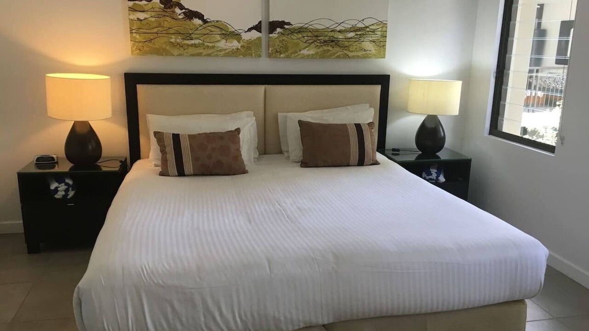 Tatura Villa | Villa by the Beach in Tatura