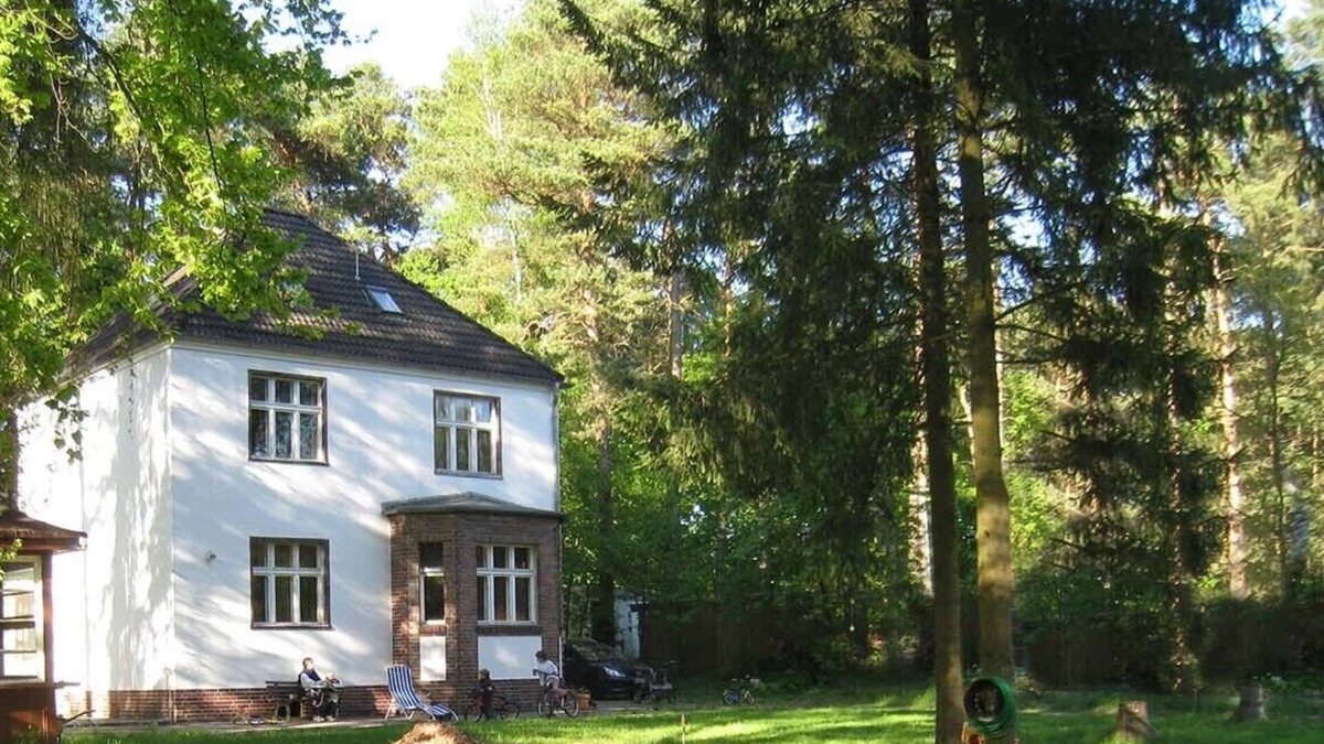Biesenthal Villa | Villa by the lake near Berlin