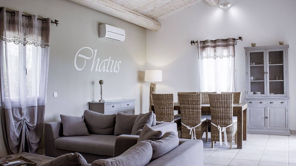 Saint-Maurice-dʼArdeche Villa | Villa Chatus - private pool and terrace