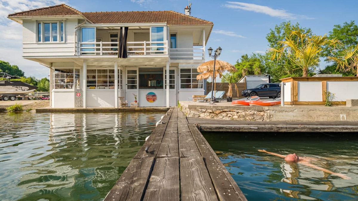 Le Coudray-Montceaux Villa | Villa California Dreams Paris Disney