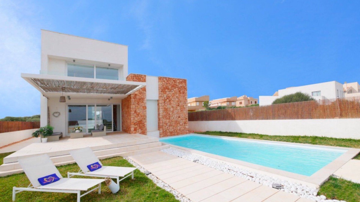 Sa Rapita Villa | Villa "Can Bosquerro" close to the Beach with Pool, Wi-Fi, A/C, Balcony, Terrace & Garden