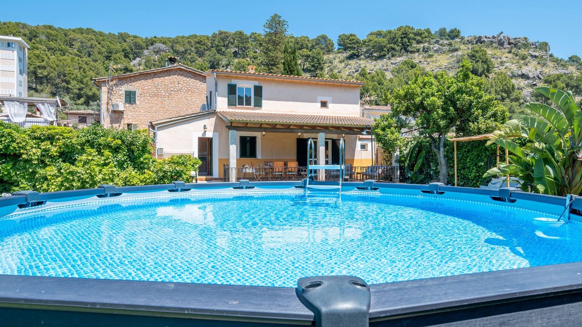 Puerto de Soller Villa | Villa 'Can Freixa' with Mountain View, Wi-Fi and Air Conditioning