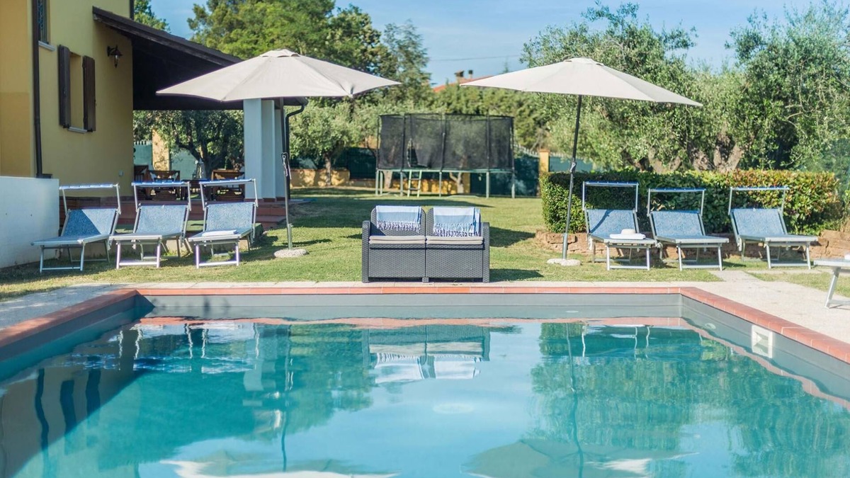 Pesaro Villa | Villa Candelara 13 - Six Bedroom Villa, Sleeps 13