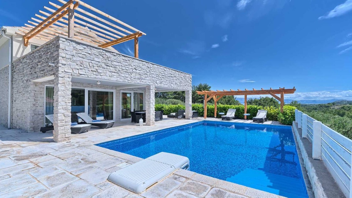 Pitve Villa | Villa Caprice - with a heated pool and a spa, for 10 guests on Island Hvar