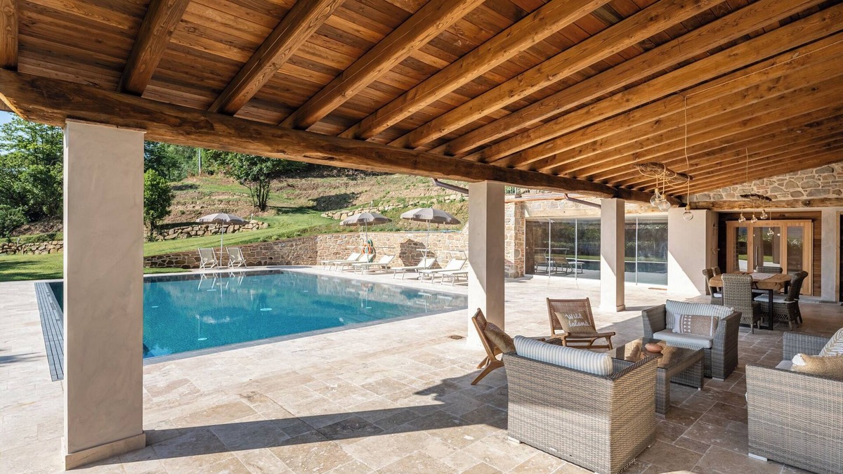 Pescia Villa | Villa 'Carlotta' with Mountain View, Private Pool and Wi-Fi