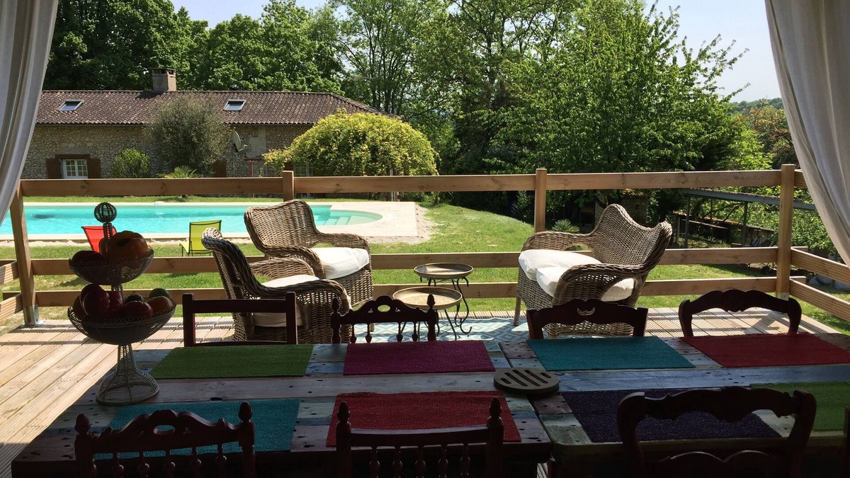 Leguillac-de-l'Auche House | Villa Caroly gite with private pool