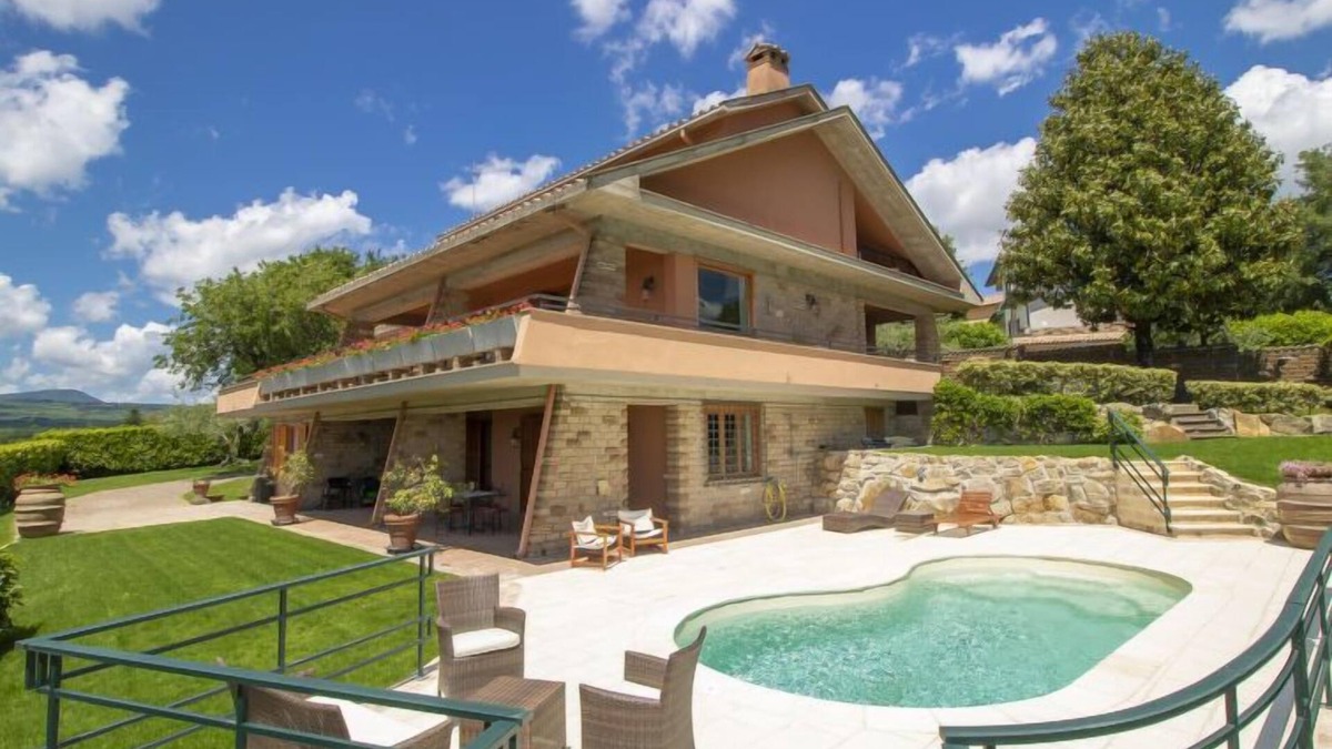 Sutri House | Villa Carolina by Interhome