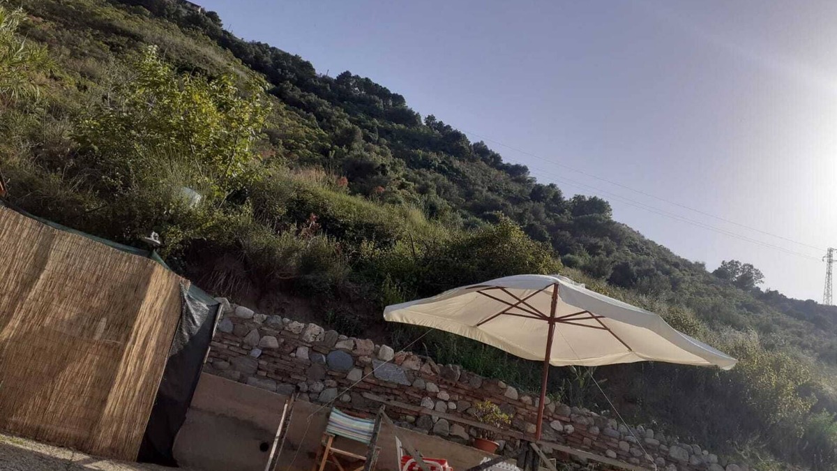 Mortelle Villa | Villa "Casa Bianca" with Sea View, Garden & A/C