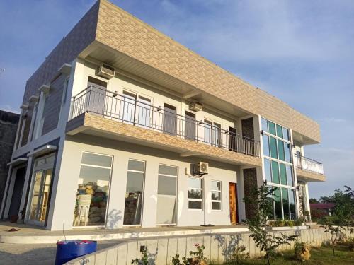 Alaminos House | Villa Casa Camba, Barangay Bued