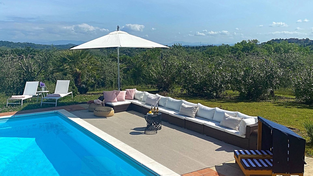 Toiano Villa | Villa Casa Collina - Castelfalfi - Tuscany - Saltwater pool- Airco & VIP Service