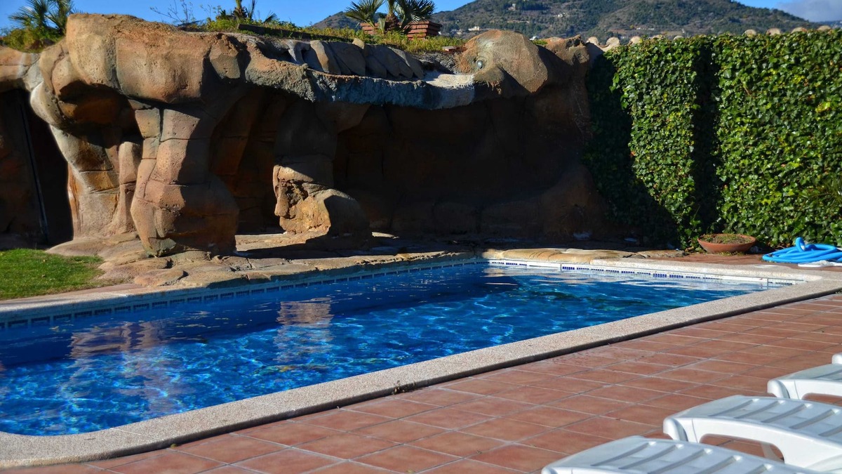 La Selva del Camp Villa | VILLA CASA LORENZANA WITH SWIMMING POOL AND LARGE GARDEN