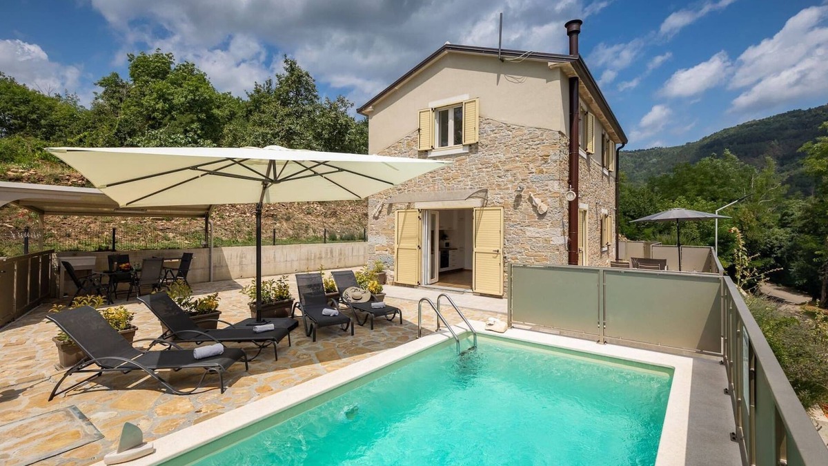 Livade House | Villa Casa Mavretici by Villas Guide