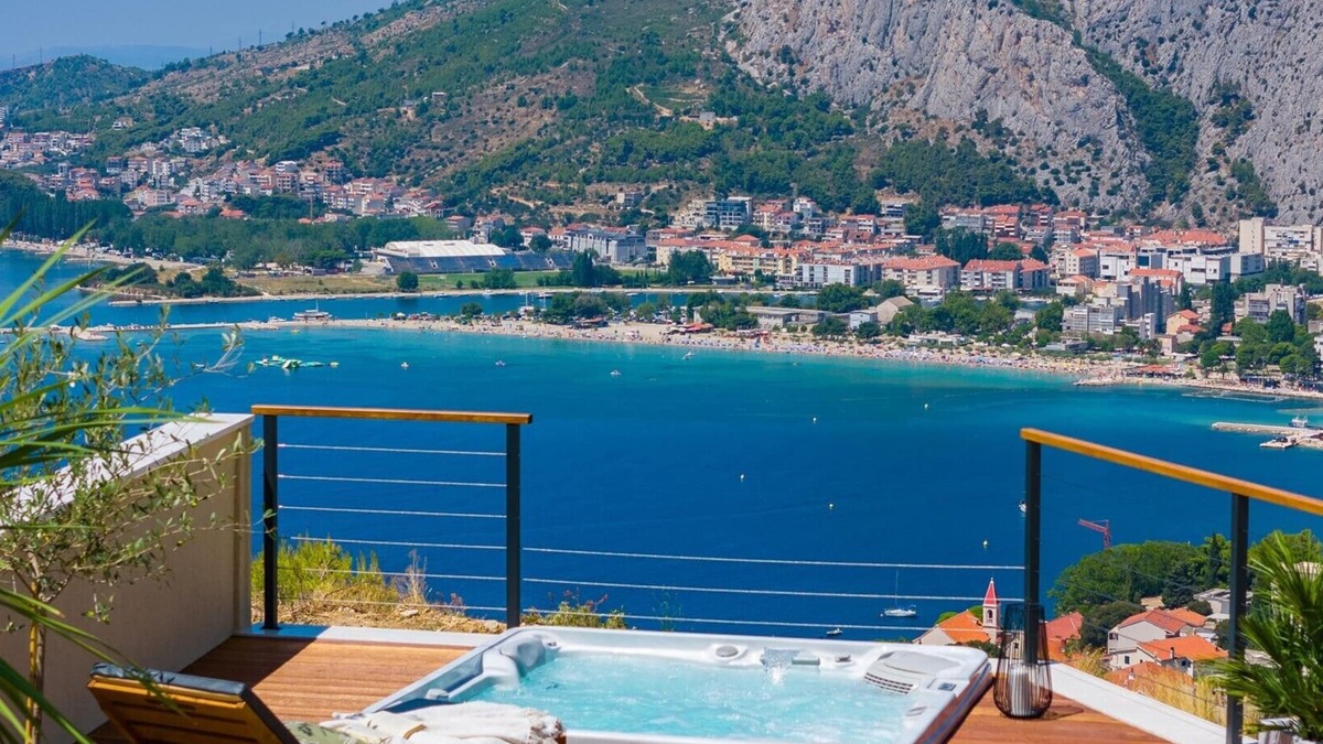 Borak Villa | Villa Casa Vita featuring a sea view, billiards, and heated pool