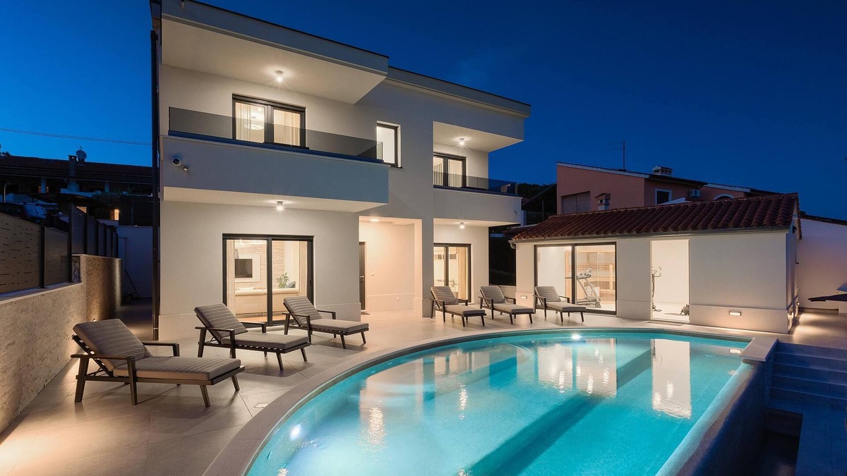 Muntic Villa | Villa Cascada with private sauna and pool
