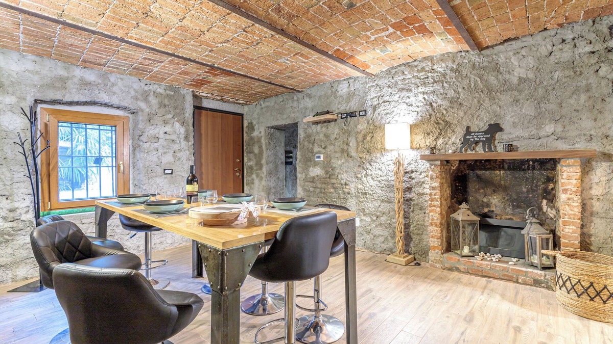 Ozzano Monferrato Villa | Villa 'Cascina Liebe' with Private Garden, Jacuzzi, Wi-Fi and Air Conditioning