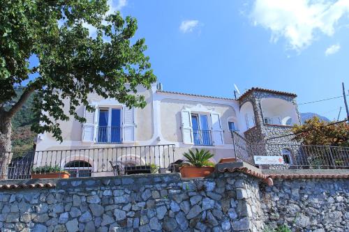 Nocelle Bed & Breakfast | Villa Casola B&B