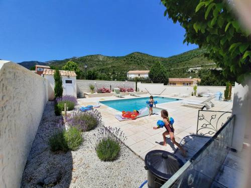 Castellane House | villa-castellane