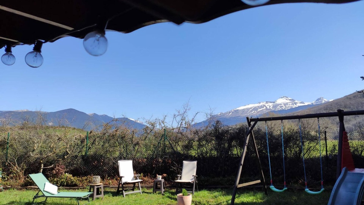 Castiello de Jaca House | Villa Castiello de Jaca, 4 bedrooms, 8 persons