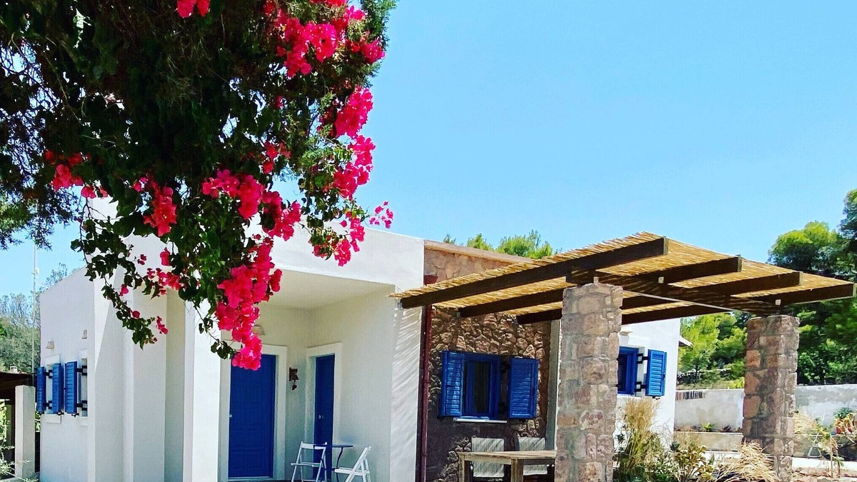 Vagia House | Villa Cavour, cute little villa.