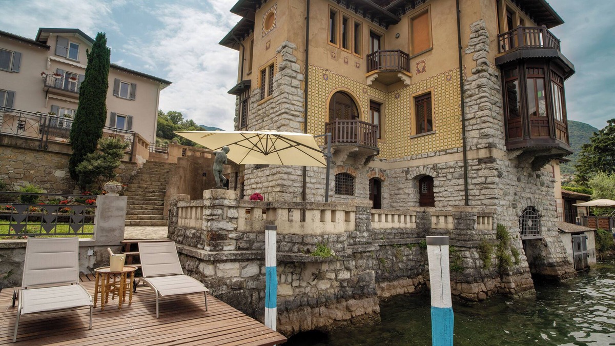 Sulzano Villa | Villa Cecilia - luxurious and elegant liberty lake-front villa