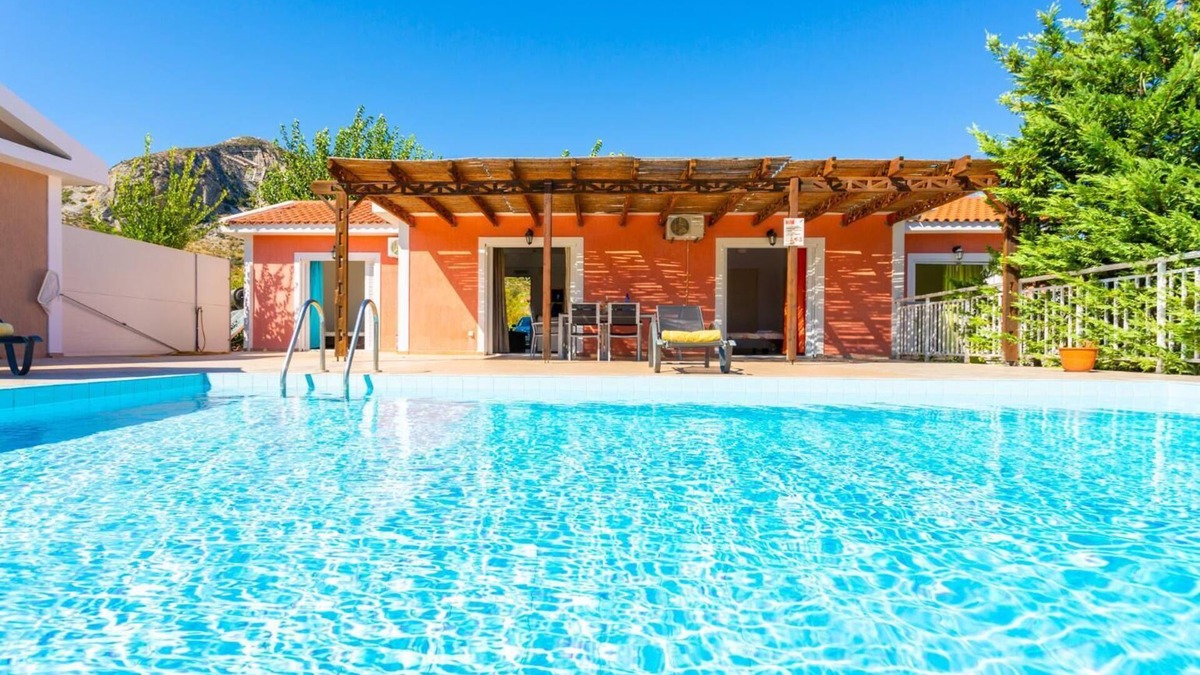 Kateleios Villa | Villa Cherry - Three Bedroom Villa, Sleeps 7