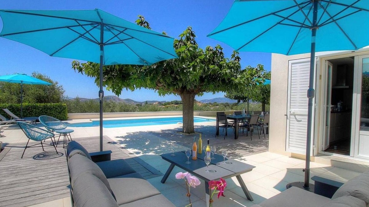 Afa House | Villa Cipriani 3 Chambres Tout Confort