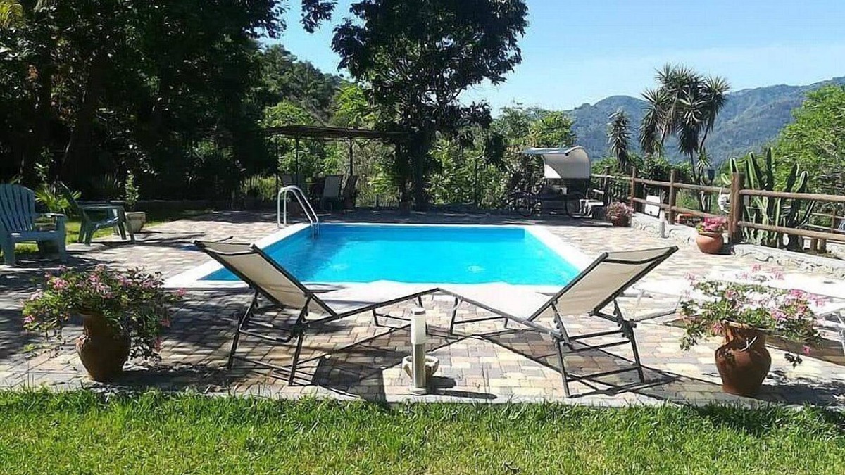 Motta Camastra Villa | Villa Circe: A characteristic and welcoming cottage situated at a short distance from the suggestive Alcantara Gorges, with Free WI-FI.