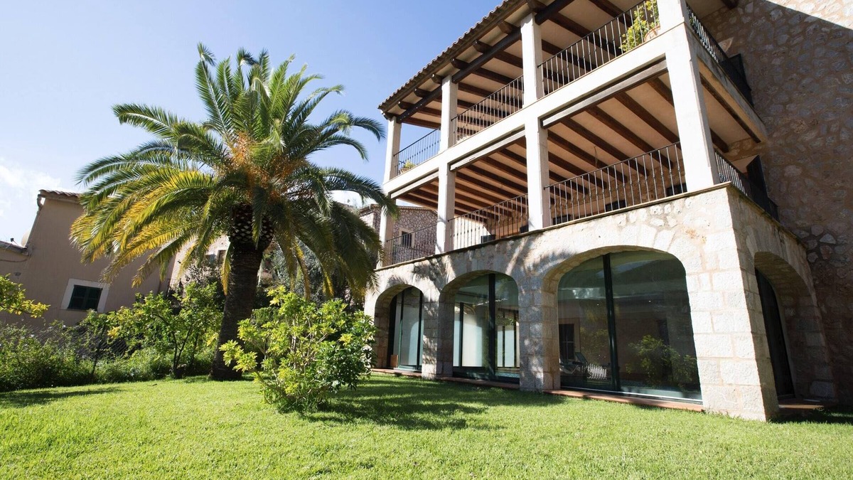Fornalutx Villa | VILLA CIRCE - Exclusive villa with indoor heated pool in Fornalutx.