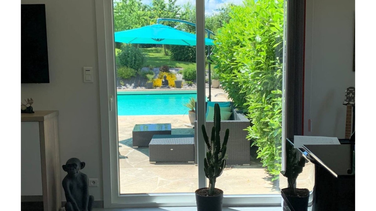 Aurillac House | Villa Classée 4 Étoiles Pour 8 Personnes Avec Piscine