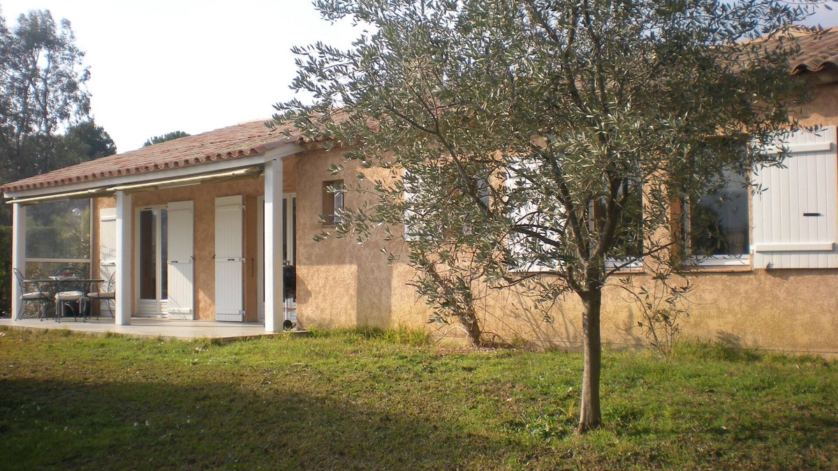 Mandelieu-La-Napoule Villa | Villa close to Cannes and the beaches, in a verdant park