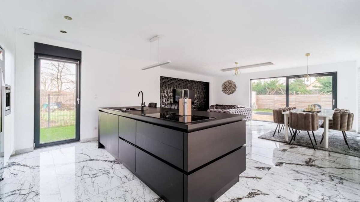 Habsheim Villa | Villa close to Switzerland and Germany