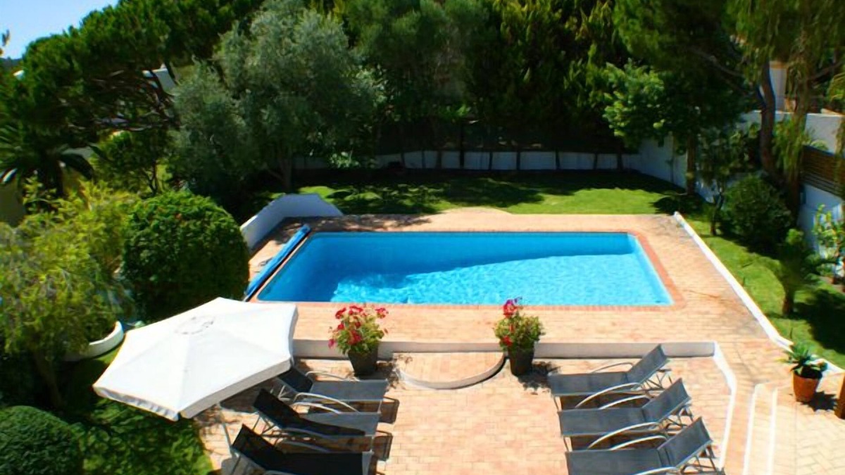 Vale do Garrao Villa | Villa close to Vale do Lobo reception with private pool T101 - Almancil, Algarve