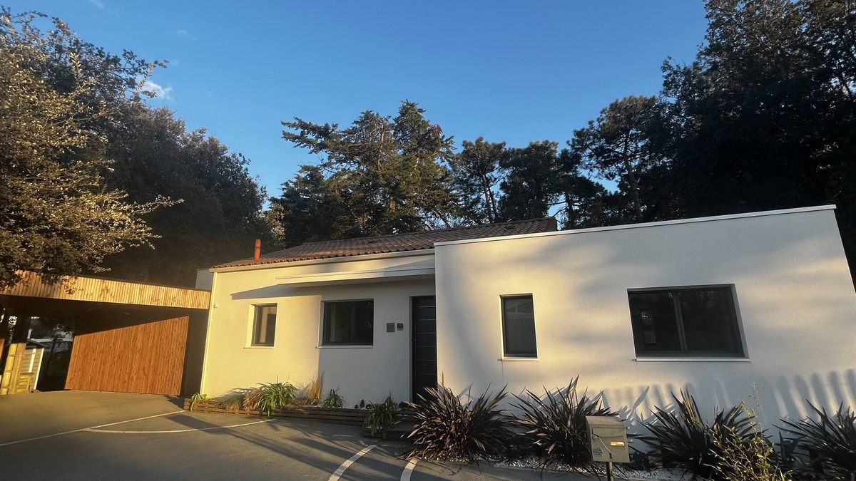Saint-Vincent-sur-Jard House | Villa Contemporaine au Calme à Deux pas de la Côte Sauvage et des Plages
