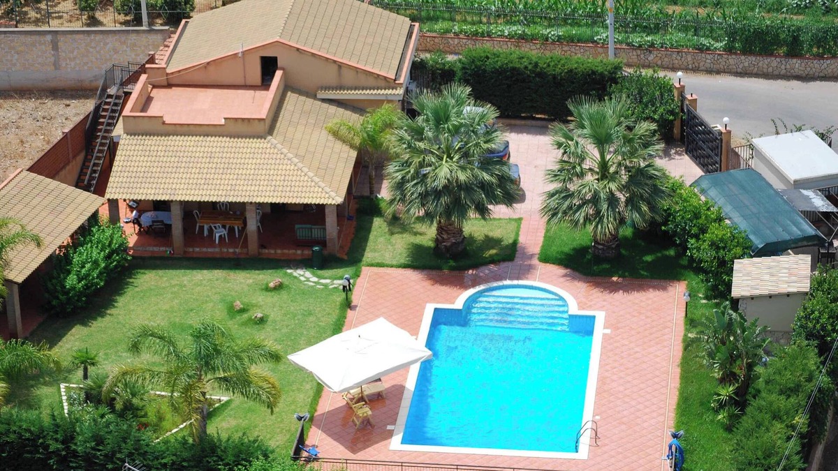 Torre Colonna-sperone Villa | Villa Cocus (Villa with private pool) CIR 19082004C213708