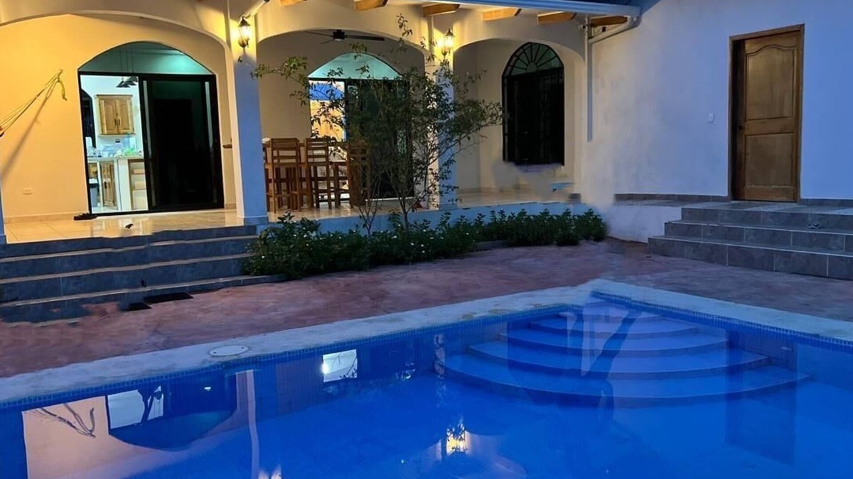 Coyolito Villa | Villa comoda y privada en la Isla del Tigre a pocos minutos del mar